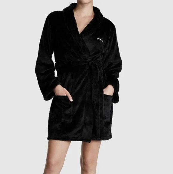 PINK VS Fluffy Robe Fit size Medium to Large NWT - Picture 6 of 6